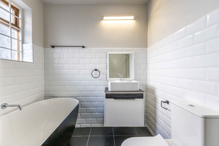 To Let 2 Bedroom Property for Rent in Sea Point Western Cape